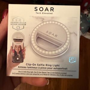 SOAR Clip-On Selfie Ring Light